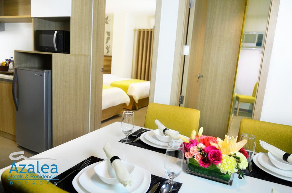 Azalea Hotels & Residences Boracay Balabag  Exteriör bild